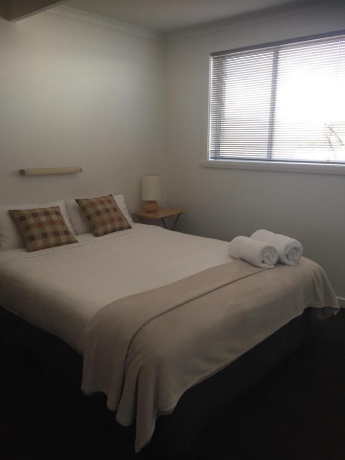 Old Pier Apartments 브리드포트 외부 사진