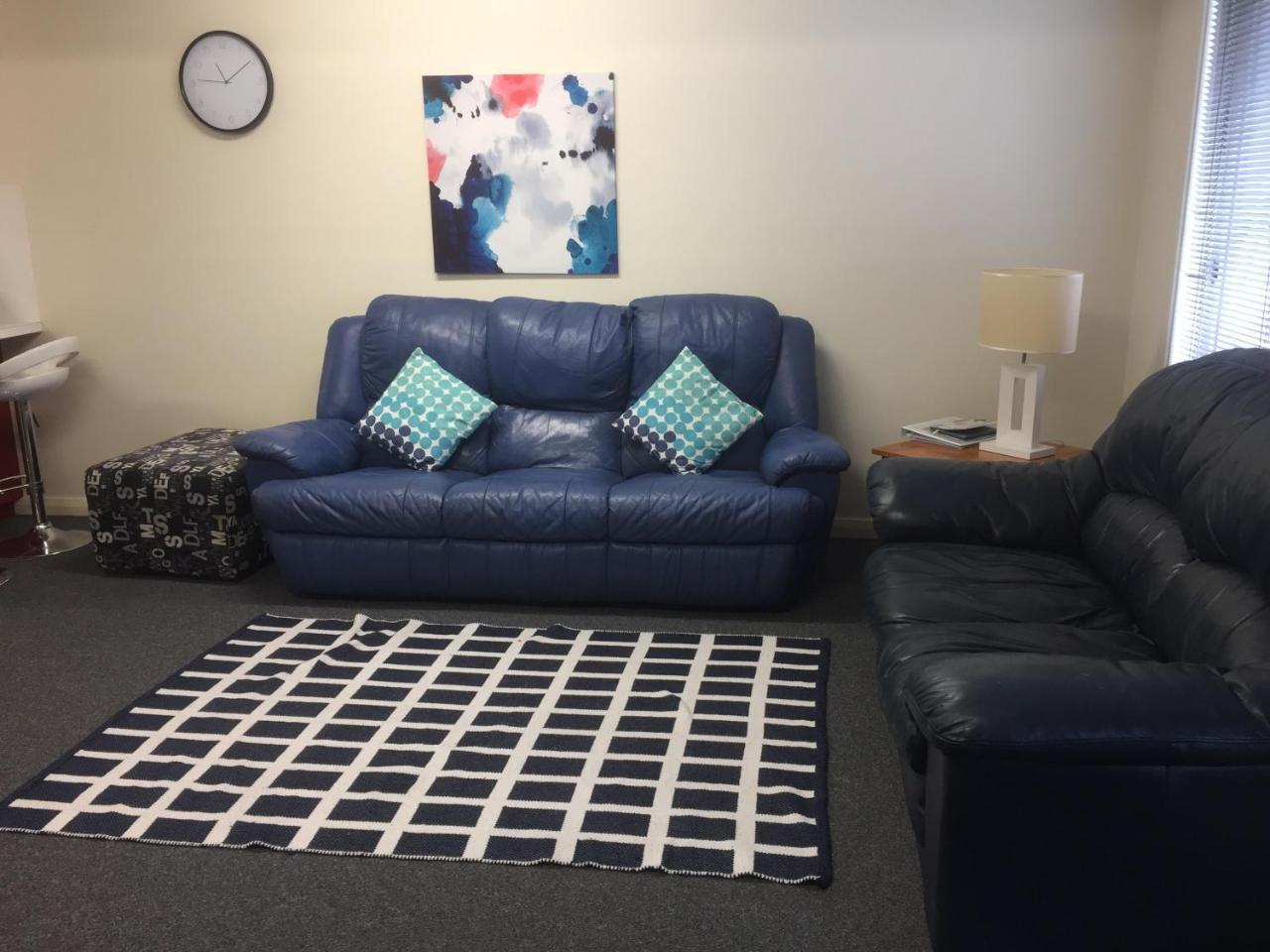 Old Pier Apartments 브리드포트 외부 사진